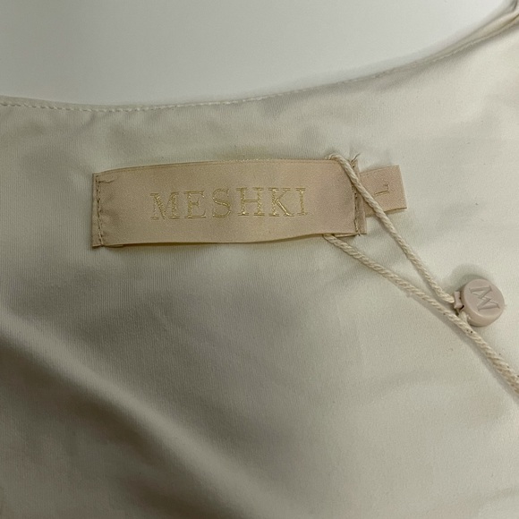 Meshki Skylar Croptop - Picture 3 of 5